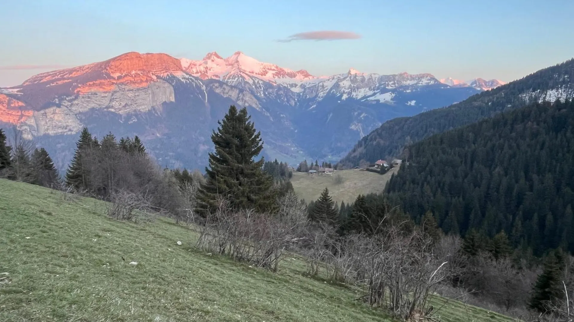 Chalet Savoyard Ecoresponsable, Quasiment Neuf 8 Pers Glieres-Val-de-Borne