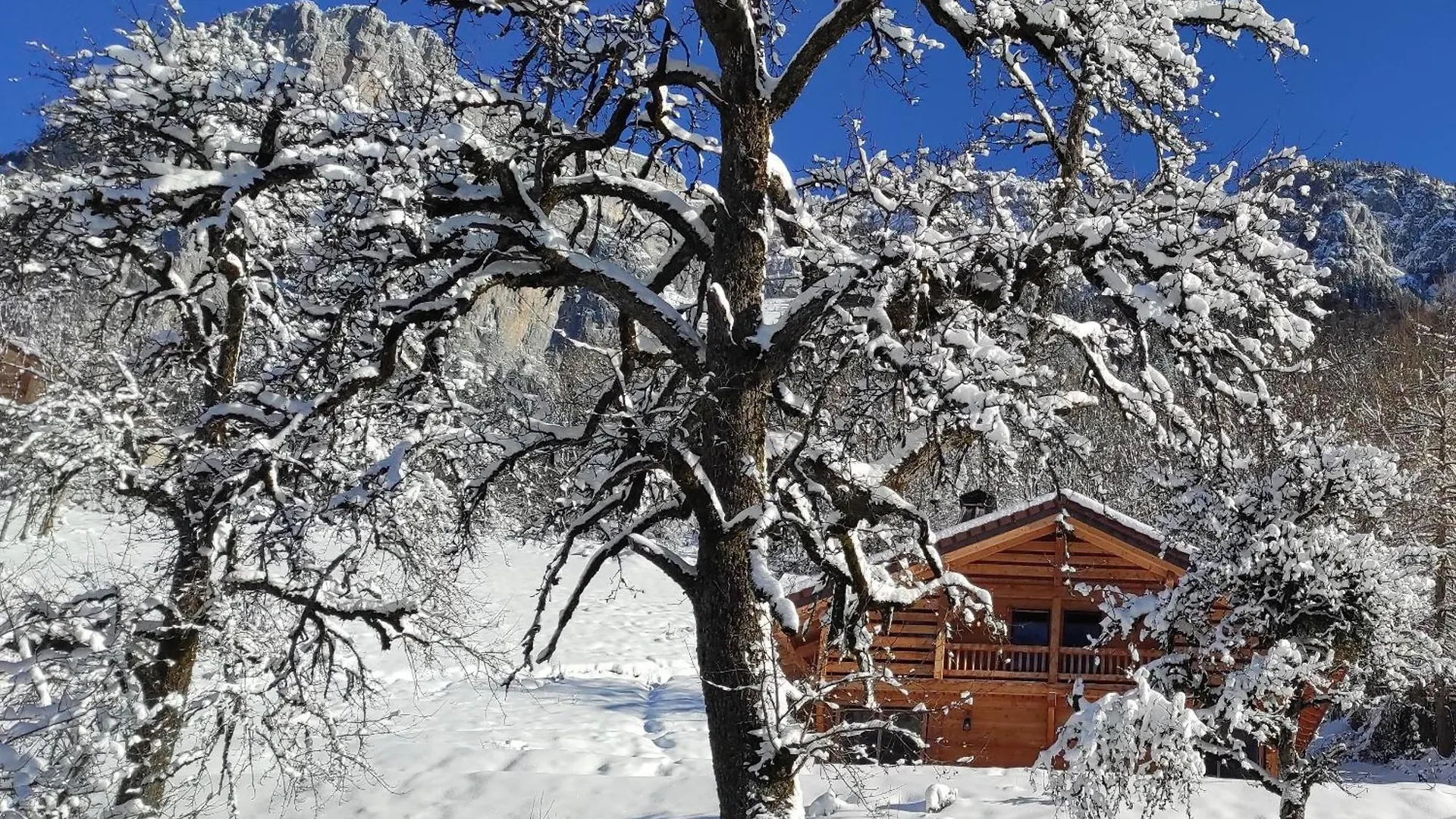 Chalet Savoyard Ecoresponsable, Quasiment Neuf 8 Pers Glieres-Val-de-Borne